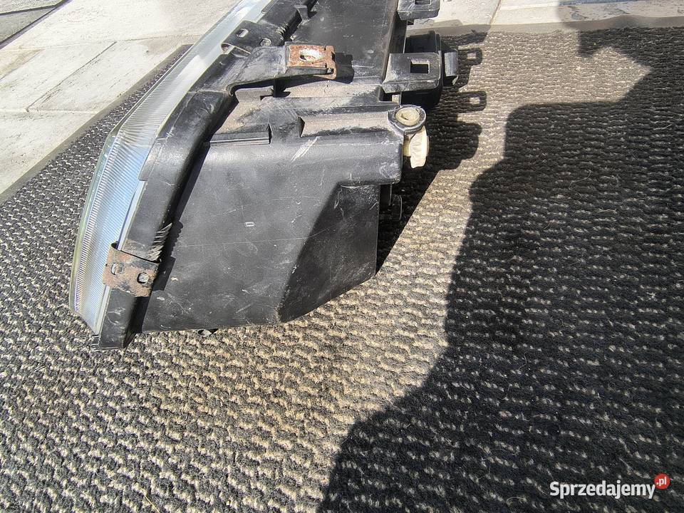 lewy reflektor przedni do Audi A3 8L osobowe Rzeszów