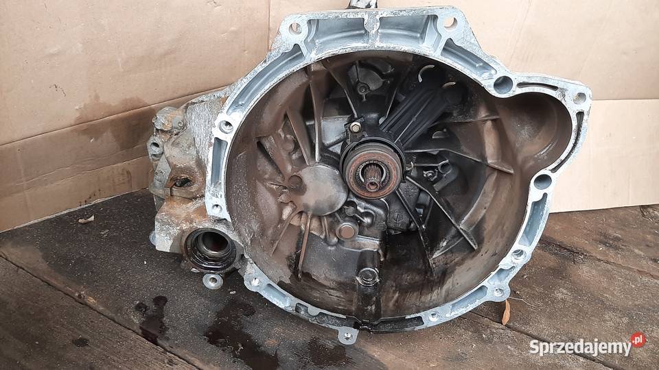 kompletna skrzynia biegów fiesta mk5 14 16V skrzynie biegów Dębno