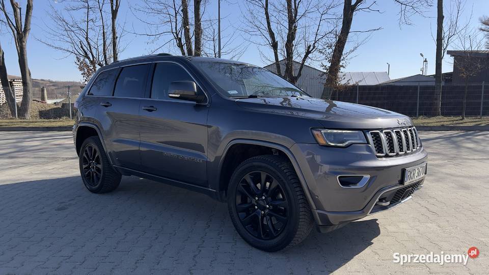 Jeep Grand Cheeroke Sterling Edition 2018 57 V8 5700cm3 Rymanów