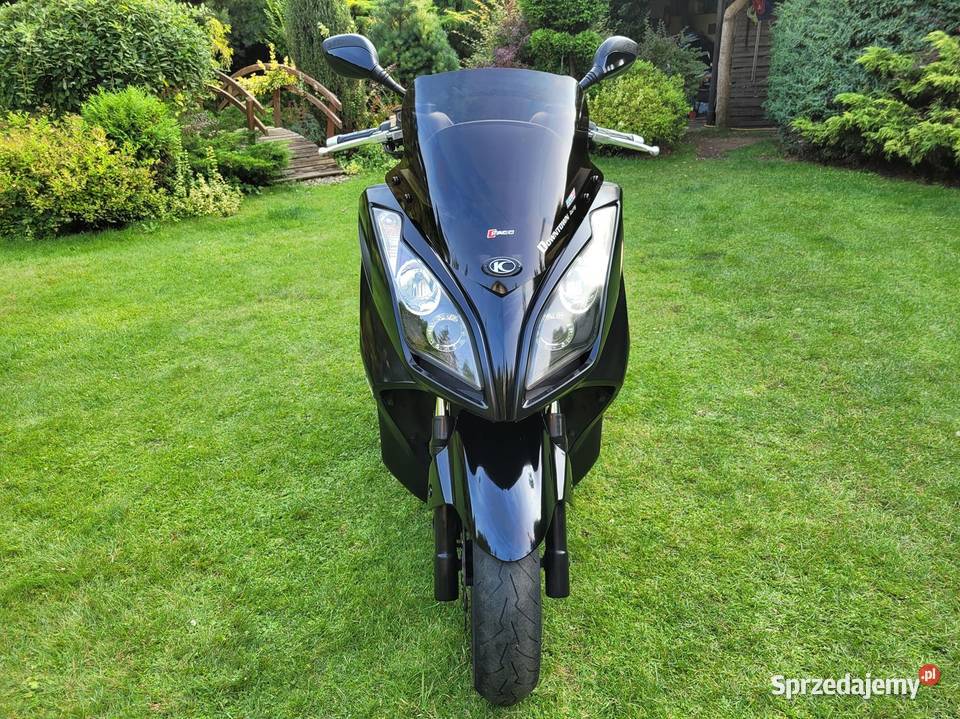 KYMCO DOWNTOWN 300i 12r italmotopila czterosuwowy