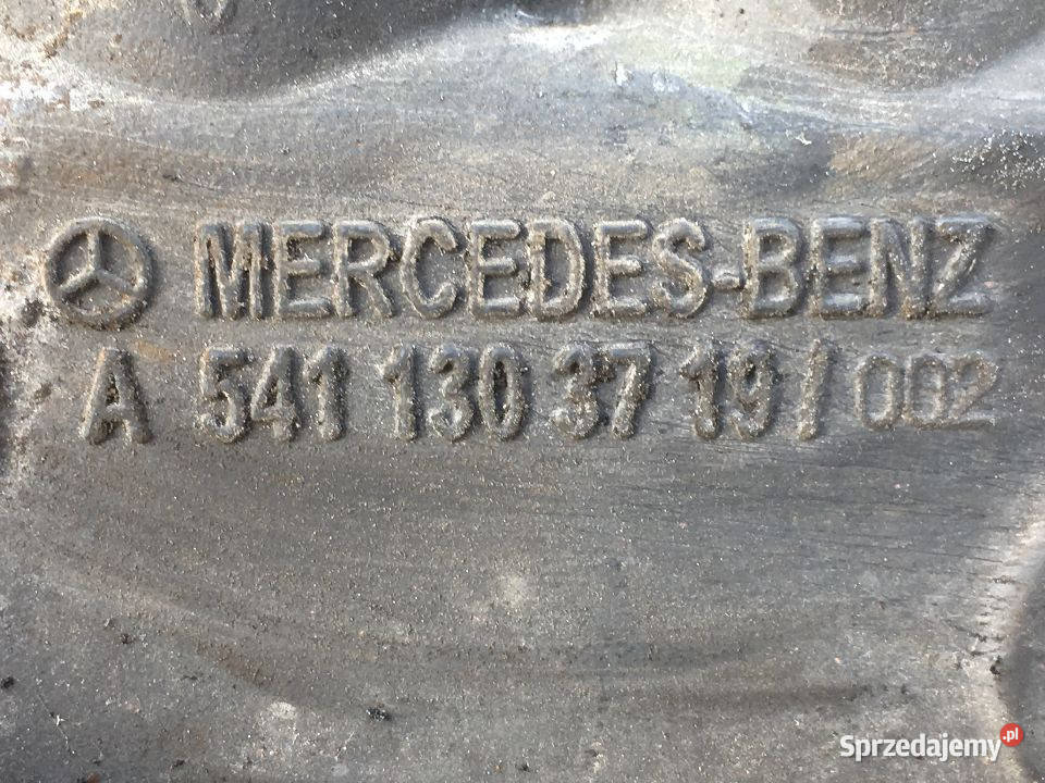 Głowica Sprężarka Kompresor Mercedes MP ciężarowe Silniki i osprzęt Maszewo