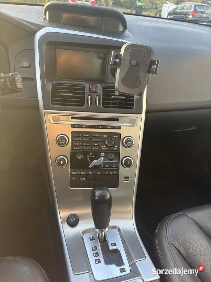 Volvo XC60 24 D5 205 Automat 4x4 Skórzana Dolna Grupa