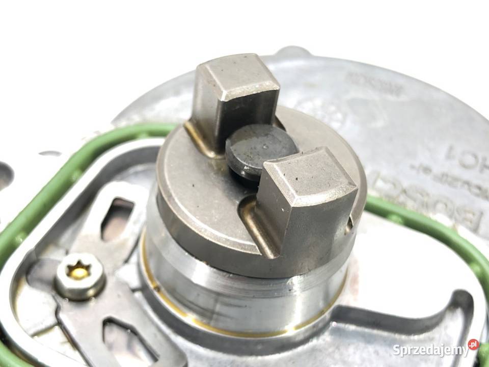 POMPA VACUM TOYOTA COROLLA E21 F009A10018 16 125 osobowe sprzedam