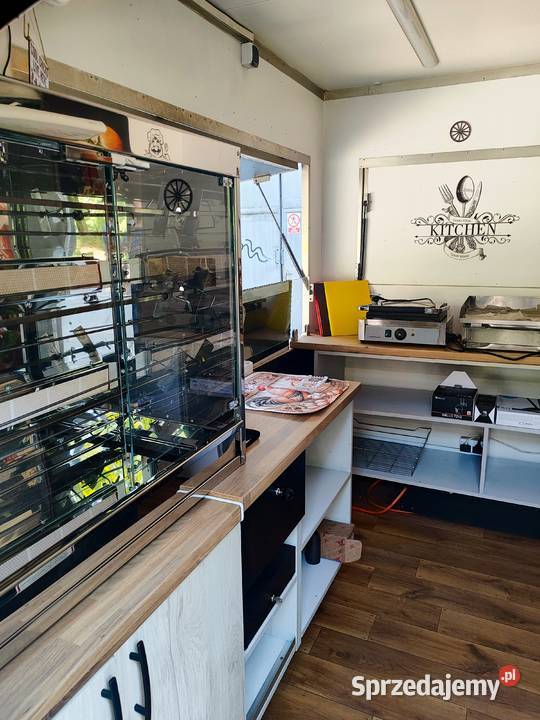 Przyczepa gastronomiczna food truck kurczak z