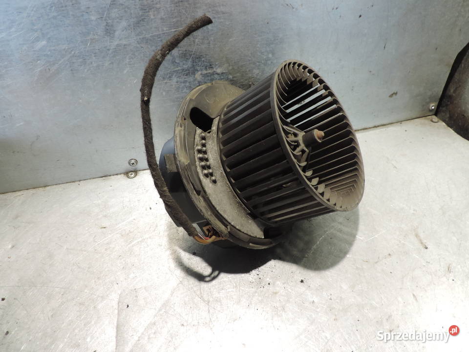 DMUCHAWA NAWIEWU WENTYLATOR VW TOURAN 1K1820015C Nowy Sącz