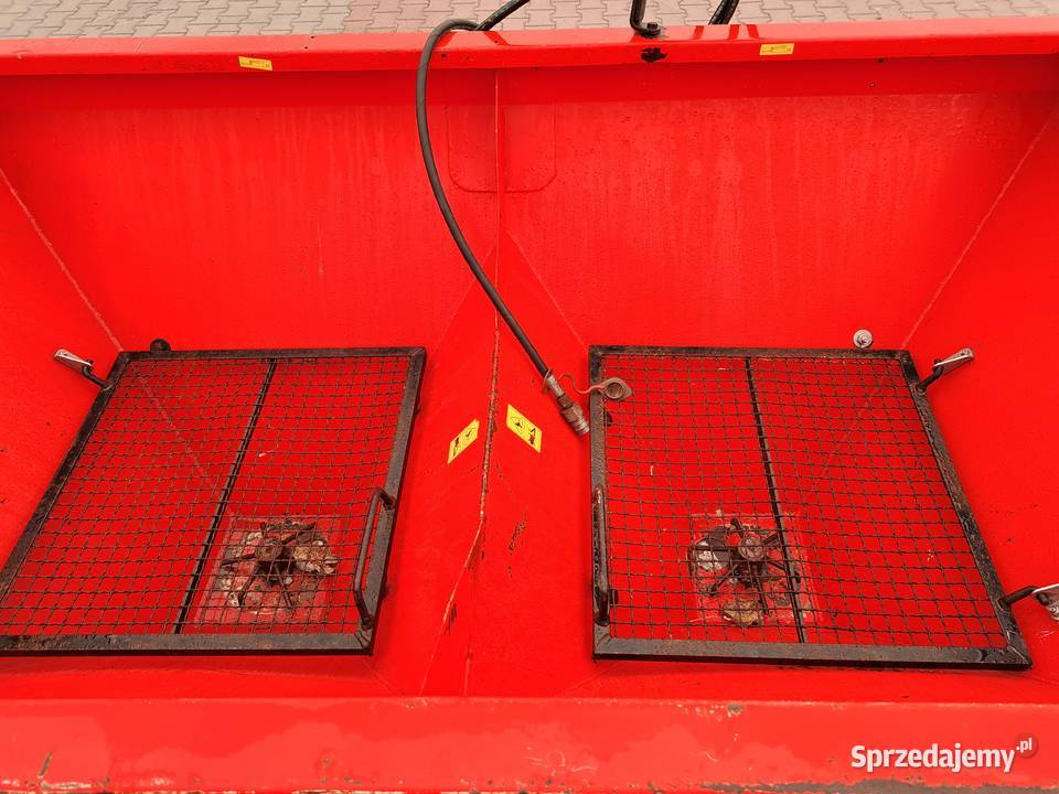 Rozsiewacz nawozów 2 tarczowy Akpil 600L Proszowice sprzedam