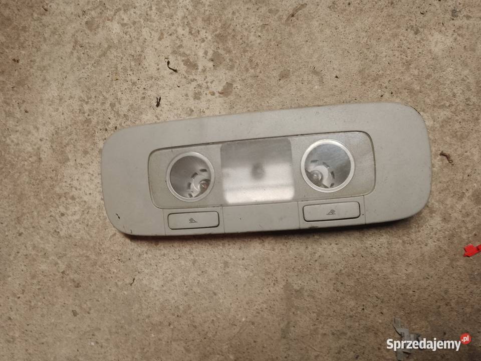 Lampka wewnętrzna golf 5