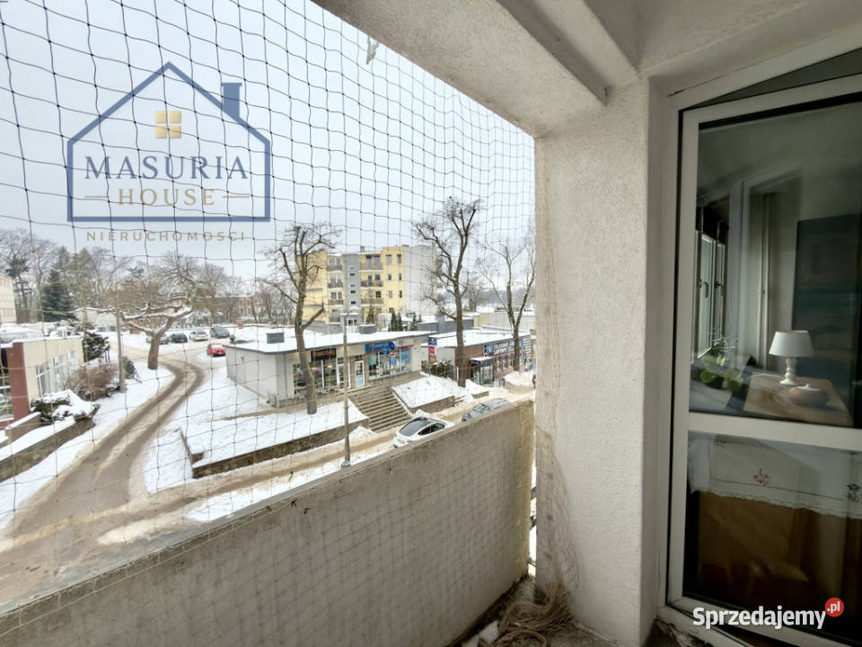 Mieszkanie 51 m kw 3 pokoje w centrum Iławy garaż
