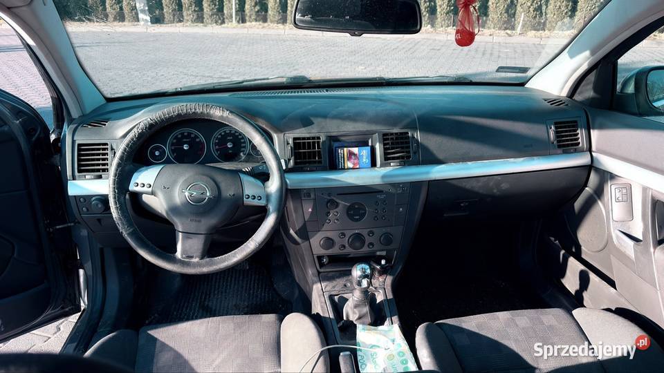 Opel Vectra GTS 22 150 2004r