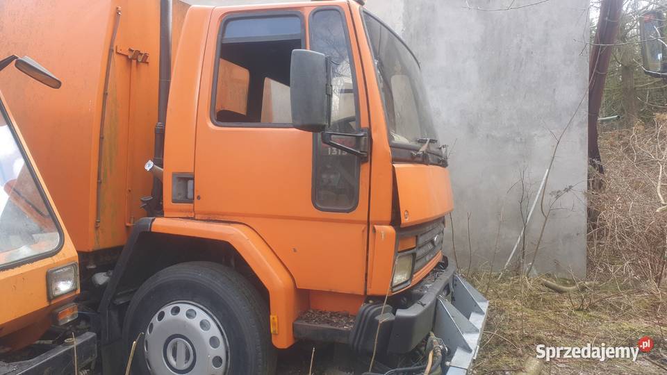Ford Cargo 1313 zamiatarka uliczna 6000kg Złoczew