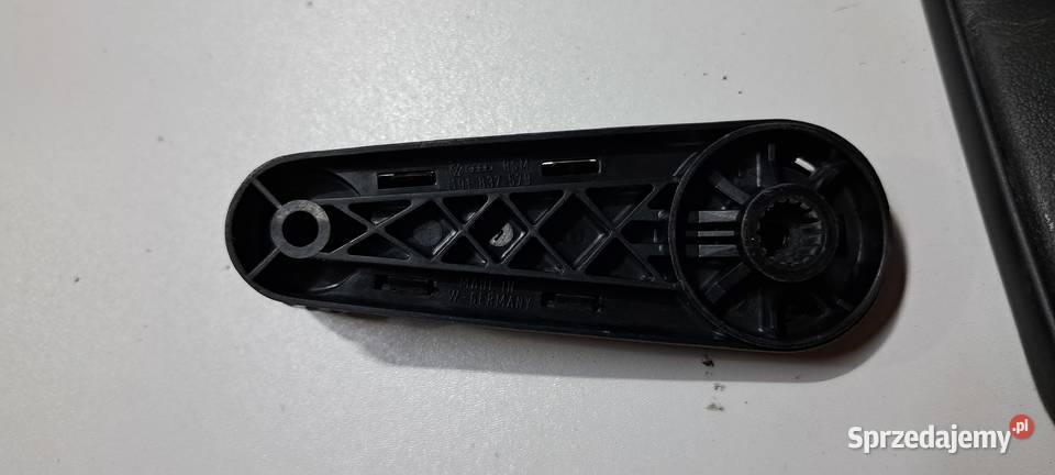 Korbka podnoszenia szyby Audi 80 B2 191837579