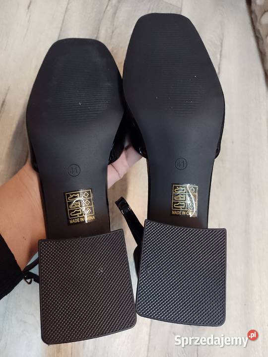 41 Czarne czółenka wieczorowe z zapięciem NOWE Kraków