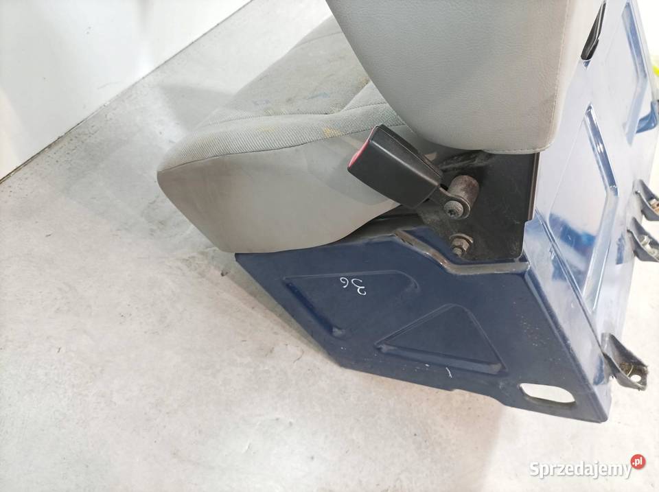 FOTELE PRAWY PASAŻERA KANAPA VW Volkswagen świętokrzyskie