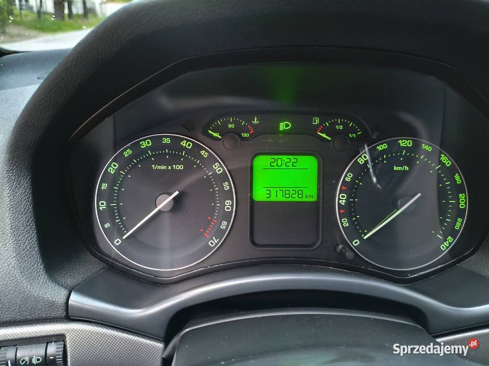 Skoda Octavia 2 kombi 16 102 gaz 1600cm3 Octavia Józefów