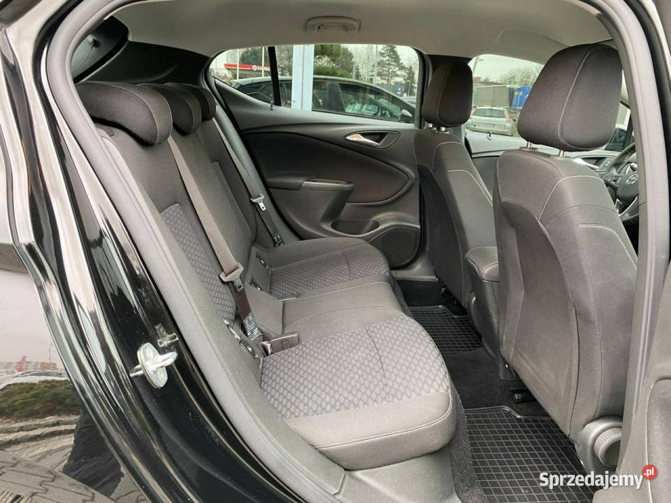 Opel Astra LED klimatyzacja benzynka SALON Zarejestrowany w Polsce sprzedam