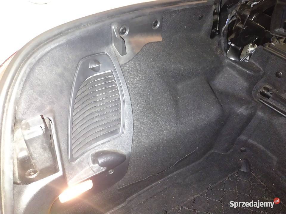 Tapicerka bagażnika boczki Peugeot 207 CC kujawsko-pomorskie