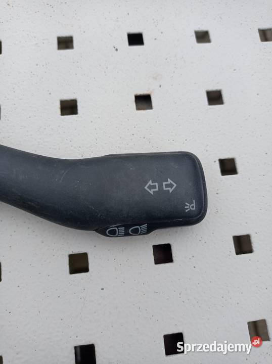 PRZEŁĄCZNIK Zespolony ŚWIATEŁ Delta AUDI VW SEAT Kamień Pomorski