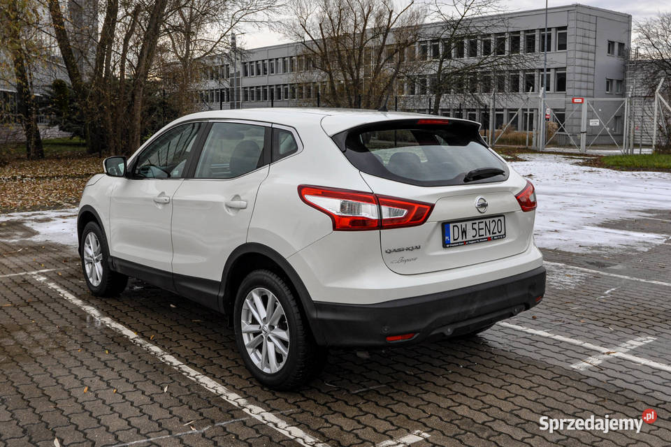 Nissan Qashqai Salon 114 Bezwypadkowy 2016 r Wrocław sprzedam