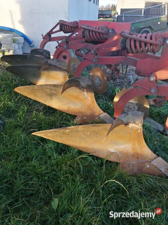 Sprzedam pług agrolux 4skibowy sprzedam