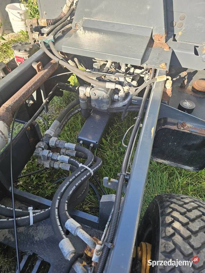 Pojazd komunalny kubota Kamieniec Ząbkowicki sprzedam