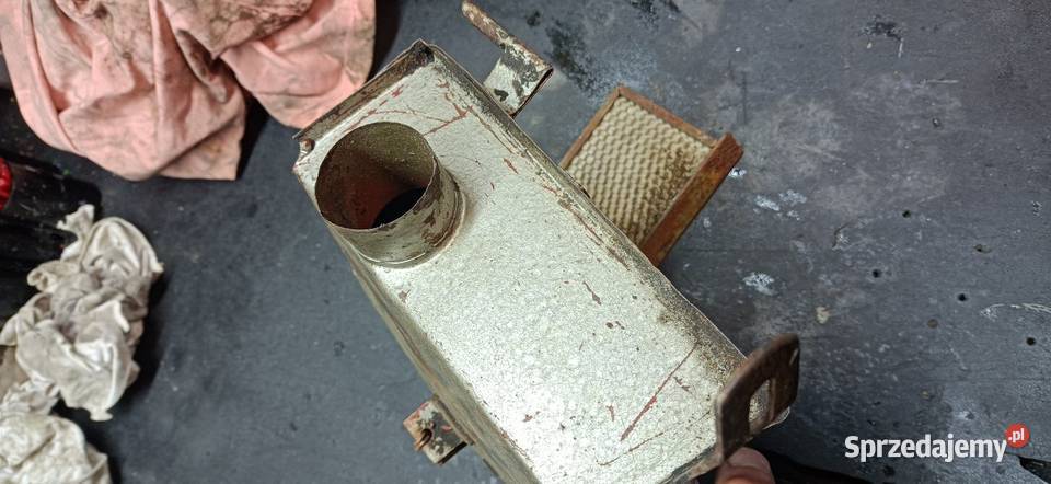 Filtr powietrza obudowa WSK Koszalin sprzedam