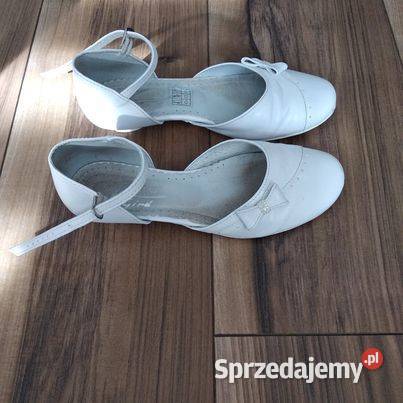Sprzedam albę bolerko i buty łódzkie Łódź
