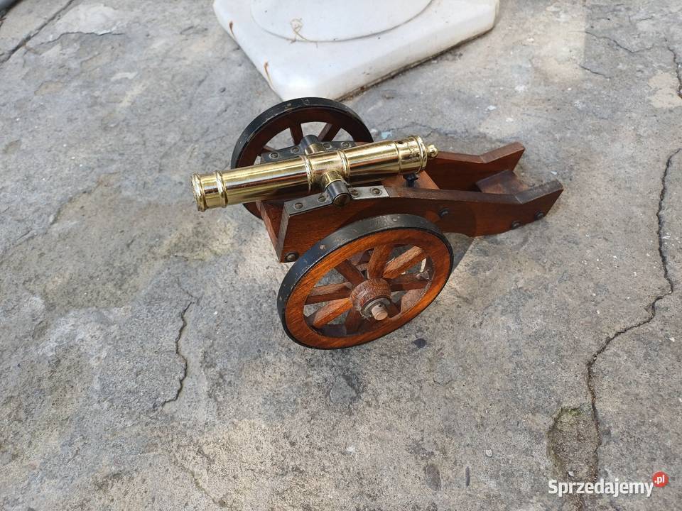 Armatka czarnoprochowa Hiszpania kal 50 Sandomierz