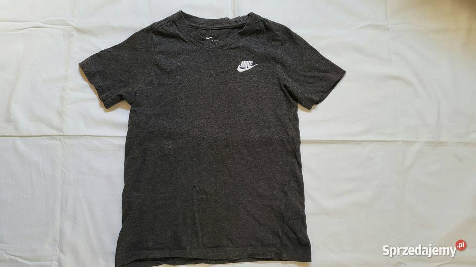 Nike ciemnoszary tshirt chłopca