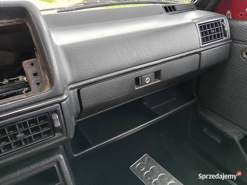 Miękka deska rozdzielcza Golf II MK2 Jetta podkarpackie Frysztak sprzedam