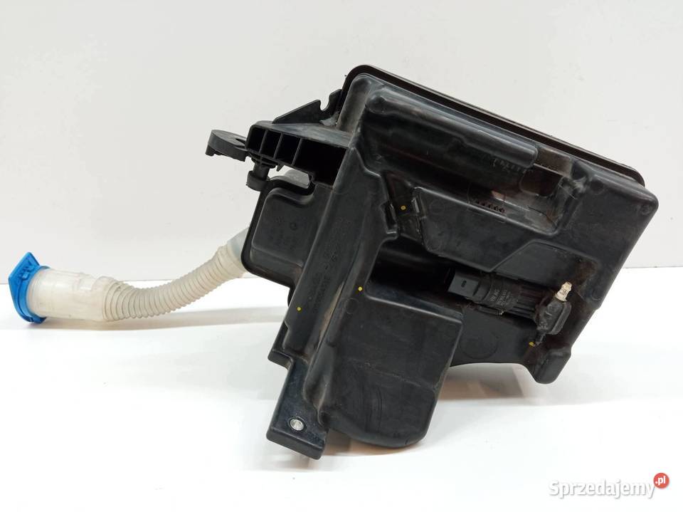 ZBIORNICZEK SPRYSKIWACZY 6R0955453D Skoda Fabia