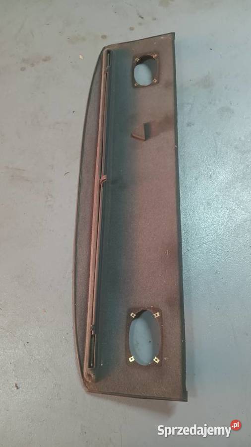 Półka tylnia BMW e28 z roletą orginalna Kunowo