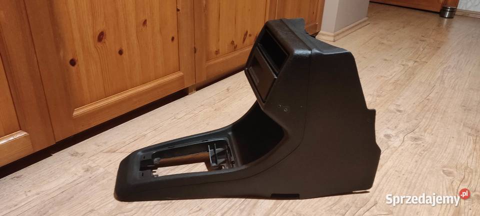 Konsola środkowa VW Golf MK2 Golf 2 Golf II