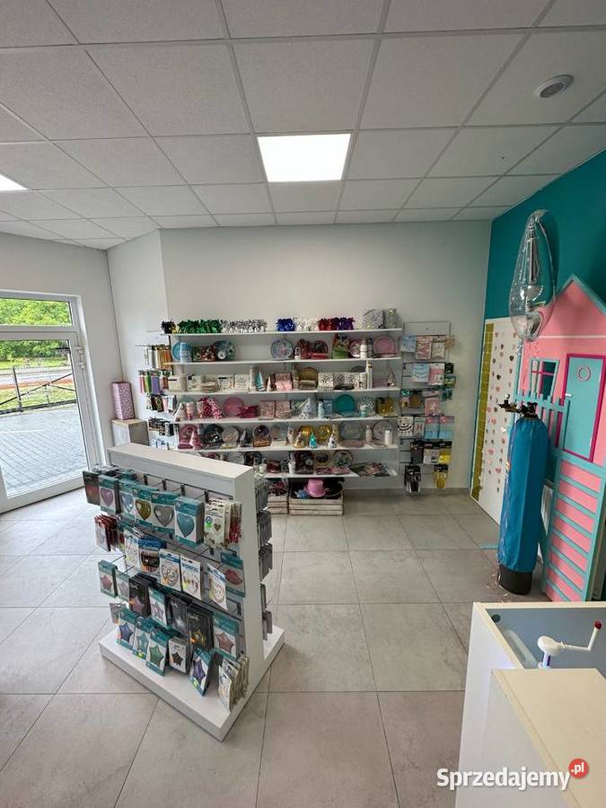 Likwidacja sklepu z balonami i artykułami na Płońsk