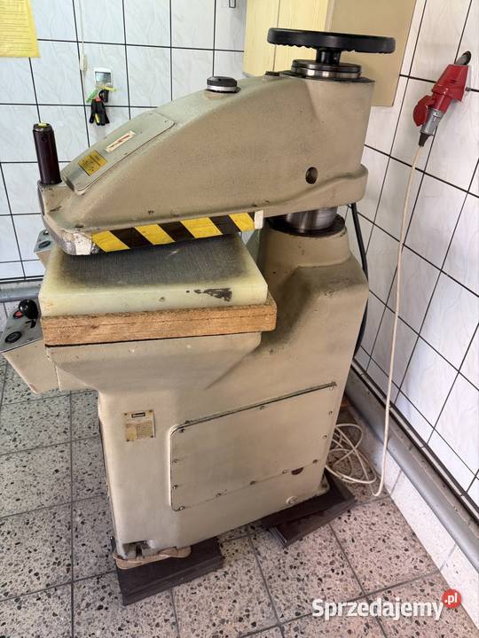 COMPART Prasa hydrauliczna wycinarka ramienna małopolskie Kalwaria Zebrzydowska