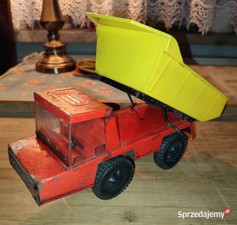 Wywrotka z czasów PRL kompletna Warszawa