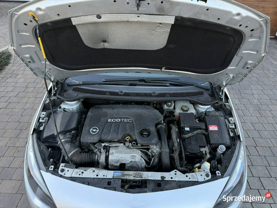 Opel Astra Sports Tourer Opel Astra 16 diesel 4/5 Konradów