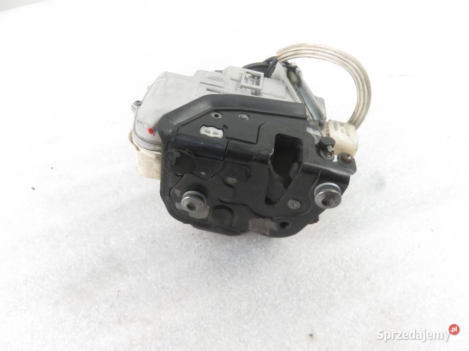 ZAMEK LEWY PRZEDNI AUDI A6 4F2 C6 4F1837015 małopolskie sprzedam