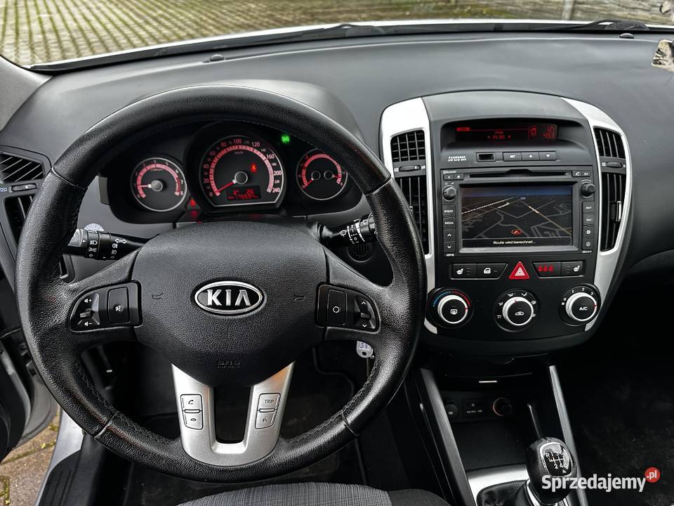 Kia Ceed Kombi Rok produkcji 2011 Cee'd Złotoryja