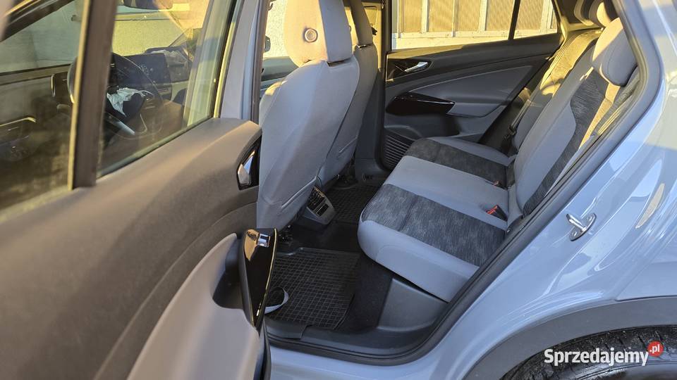 VOLKSWAGEN ID4 47400 PLN NETTO VAT Nowy Świętów