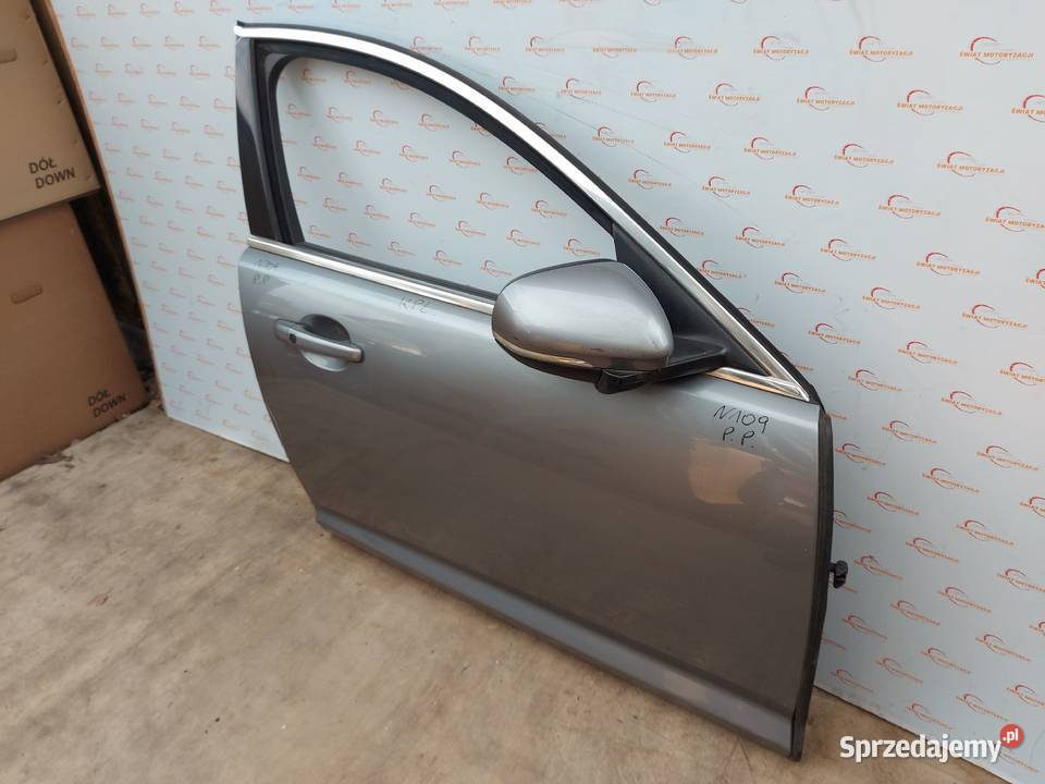 MERCEDES W204 10r drzwi prawe przód 110 mikronów świętokrzyskie Kielce