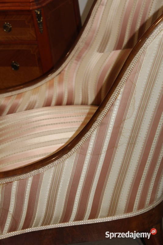 Fotel Emma z beżową tapicerką 217 FiaF Szczecin