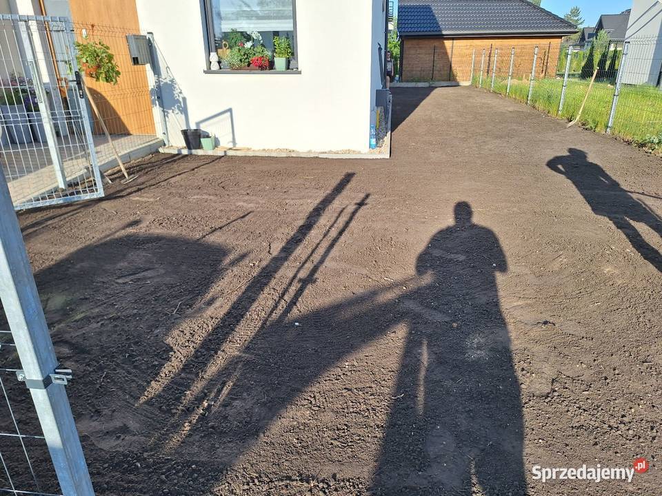 Prace ziemne wymiana gruntu niwelacja Wykopy, roboty ziemne Białystok usługi budowlane