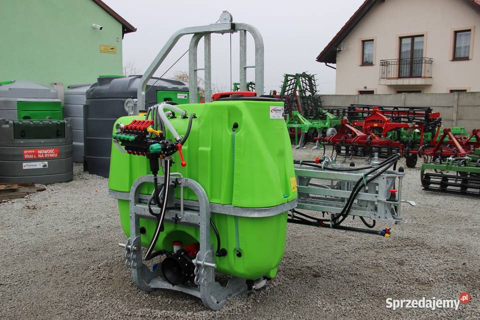 Opryskiwacz zawieszany 200 300 400 600 800 l Rogóźno