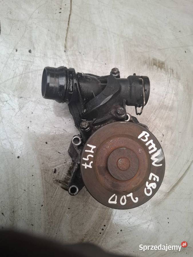 BMW E90 20D M47 pompa wody Kielce