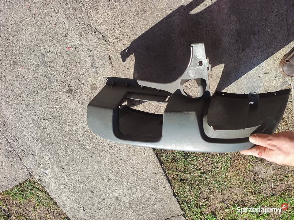 Narożnik zderzaka tylnego Trafic Vivaro gen 2 Radlin