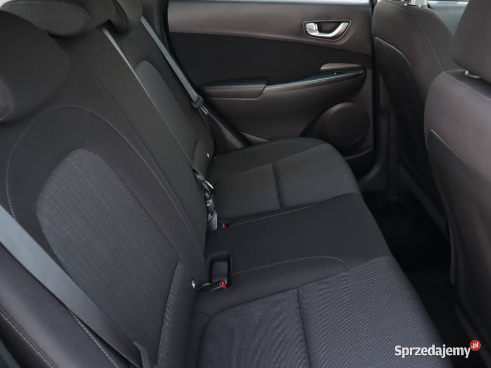 Hyundai Kona 10 TGDI MHEV wielofunkcyjna kierownica