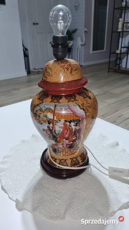 Lampa chińska Wola Podłężna sprzedam