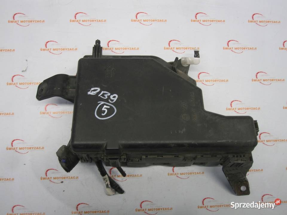 TOYOTA PRIUS XW20 06r skrzynka bezpieczników Kielce