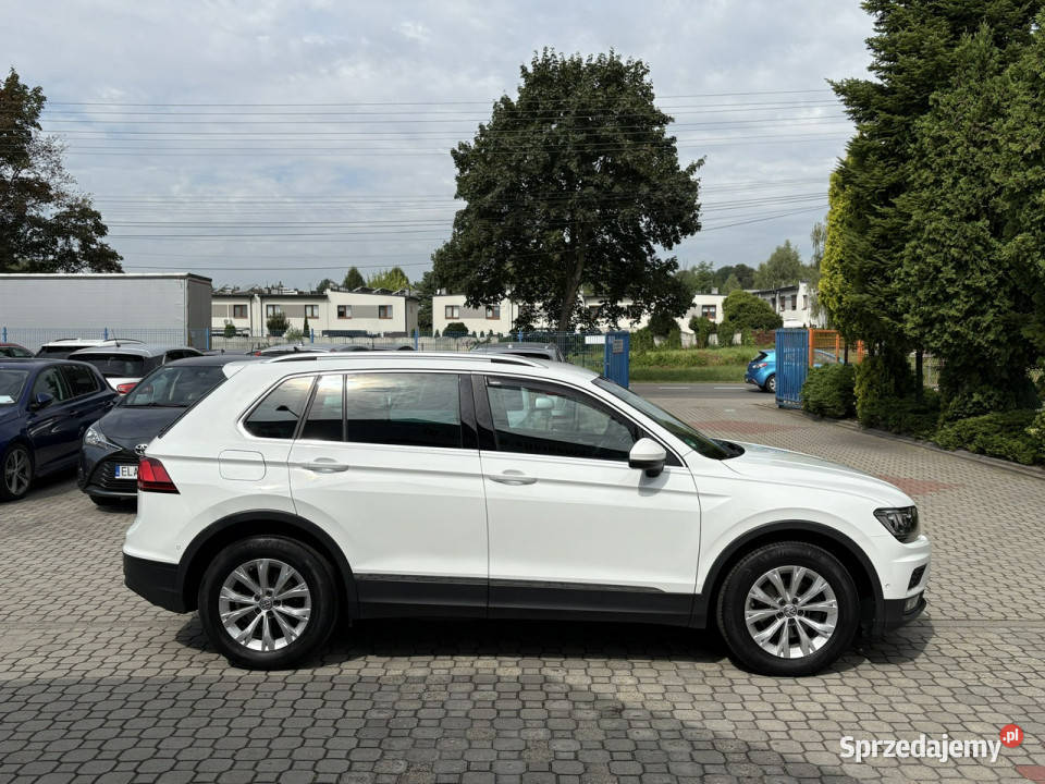 Volkswagen Tiguan 20 150 pełnym serwisie ABS śląskie Tarnowskie Góry