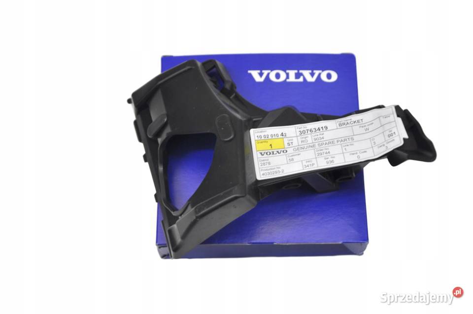VOLVO XC60 lewe mocowanie spryskiwacza